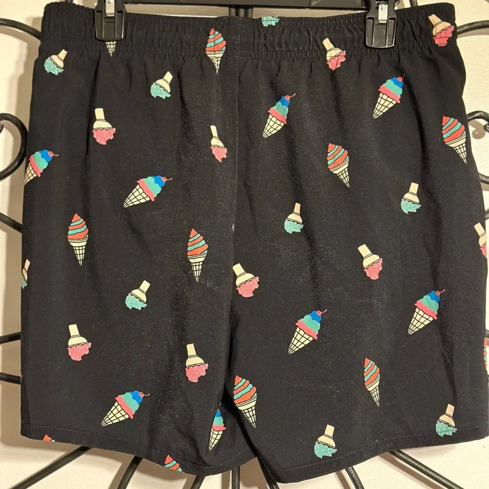 Men’s Hollister Swim shorts. Size Med - Picture 2 of 7